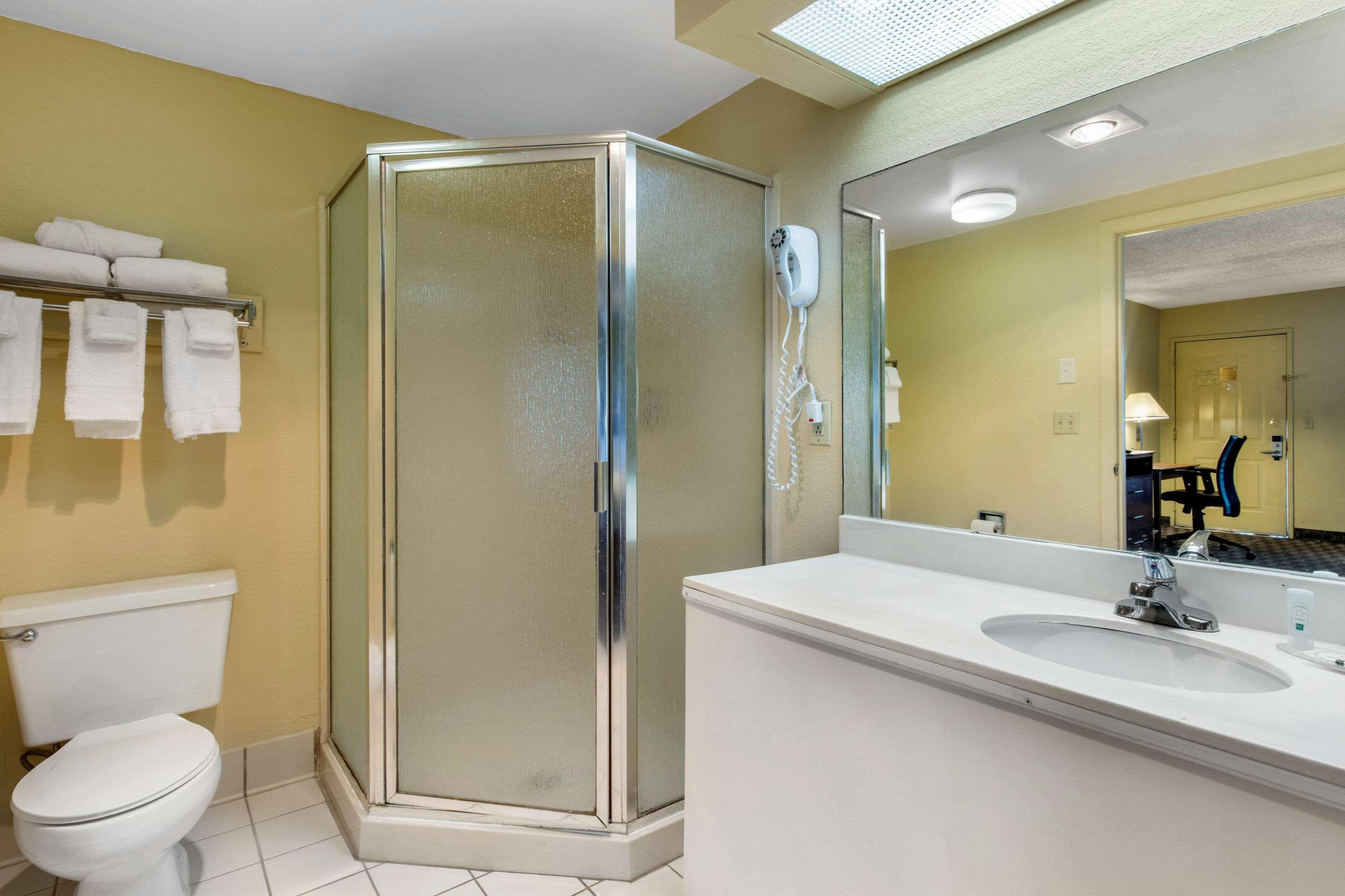Quality Inn Lebanon Eksteriør billede